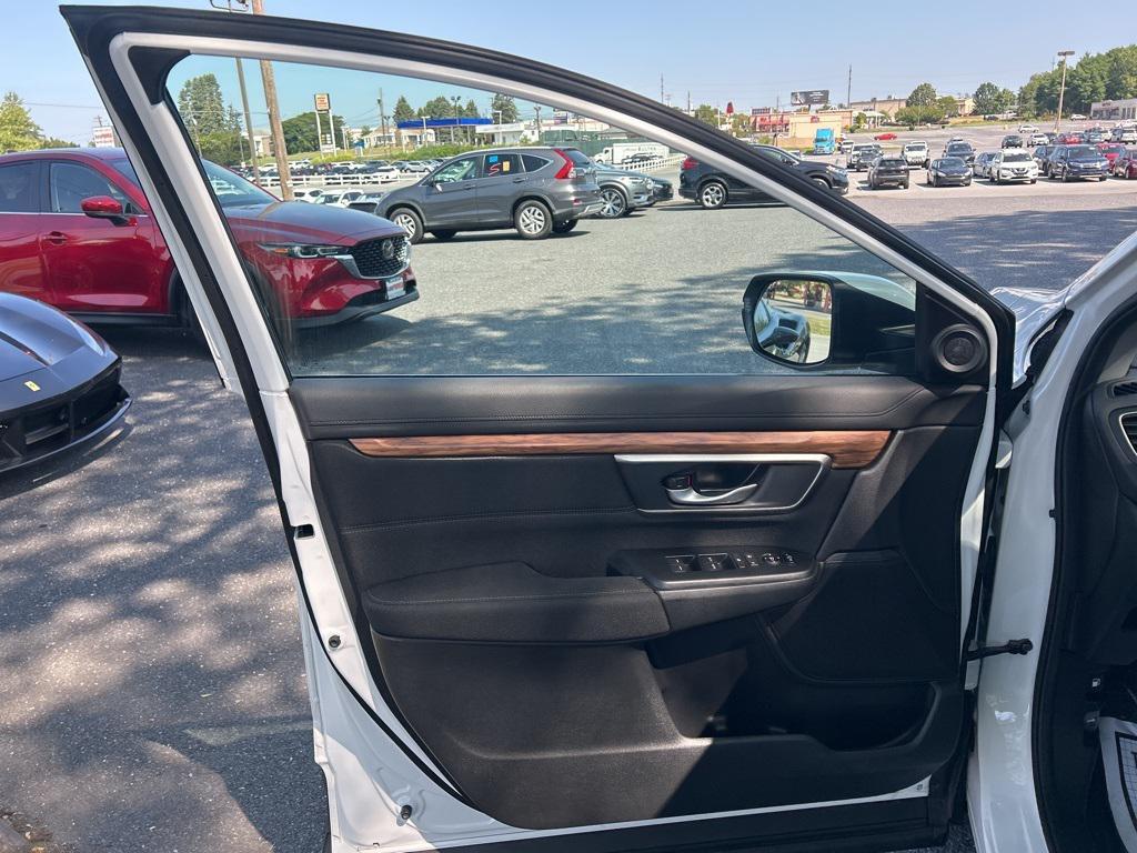 used 2022 Honda CR-V car, priced at $27,000