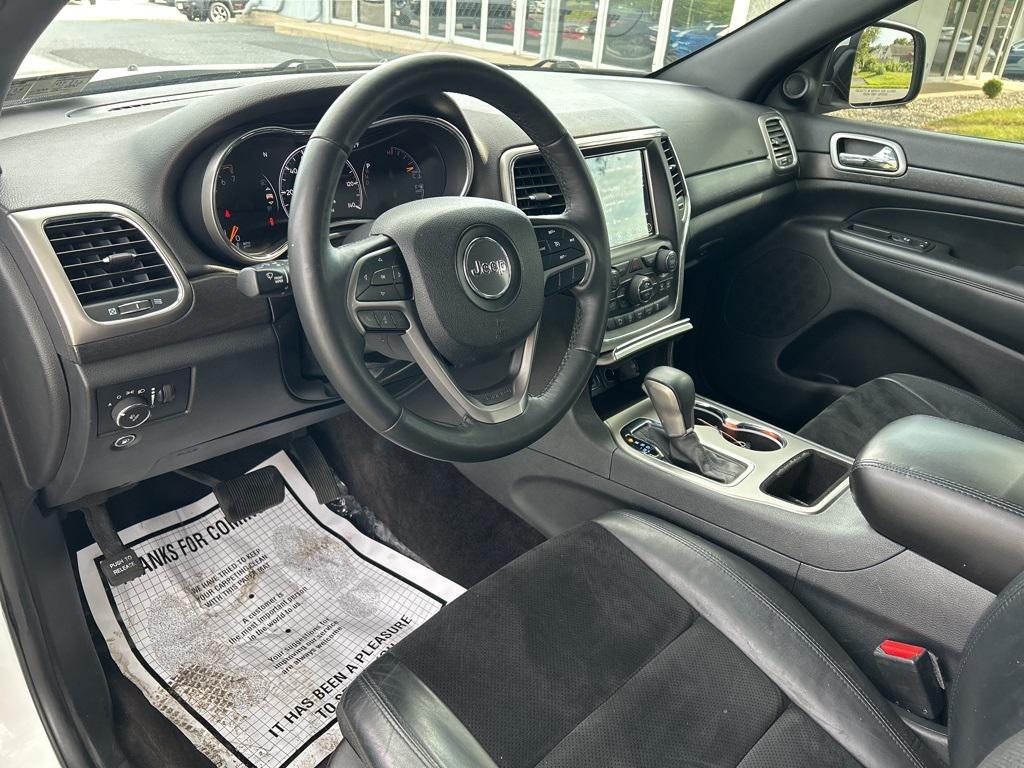 used 2018 Jeep Grand Cherokee car, priced at $18,200