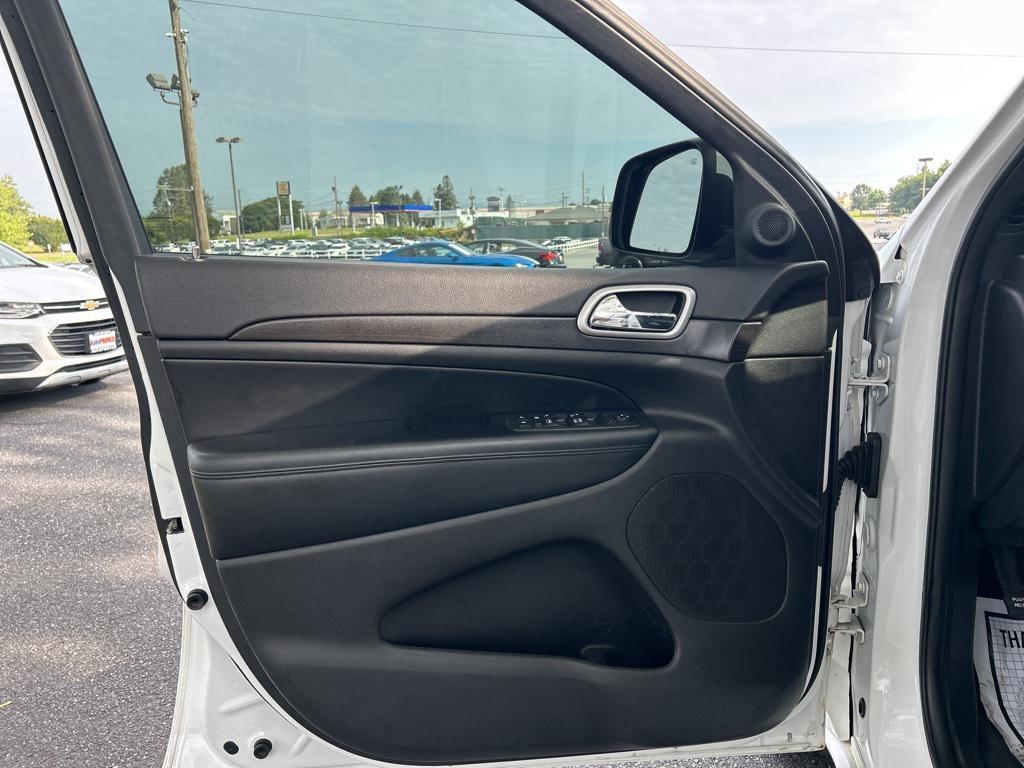 used 2018 Jeep Grand Cherokee car, priced at $18,200