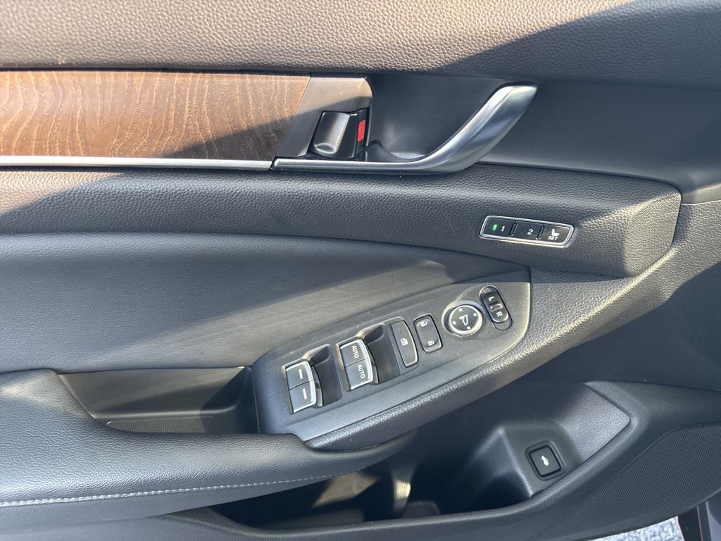 used 2018 Honda Accord car, priced at $20,500