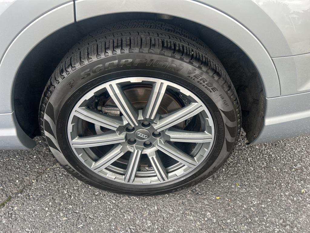 used 2019 Audi Q7 car, priced at $19,800