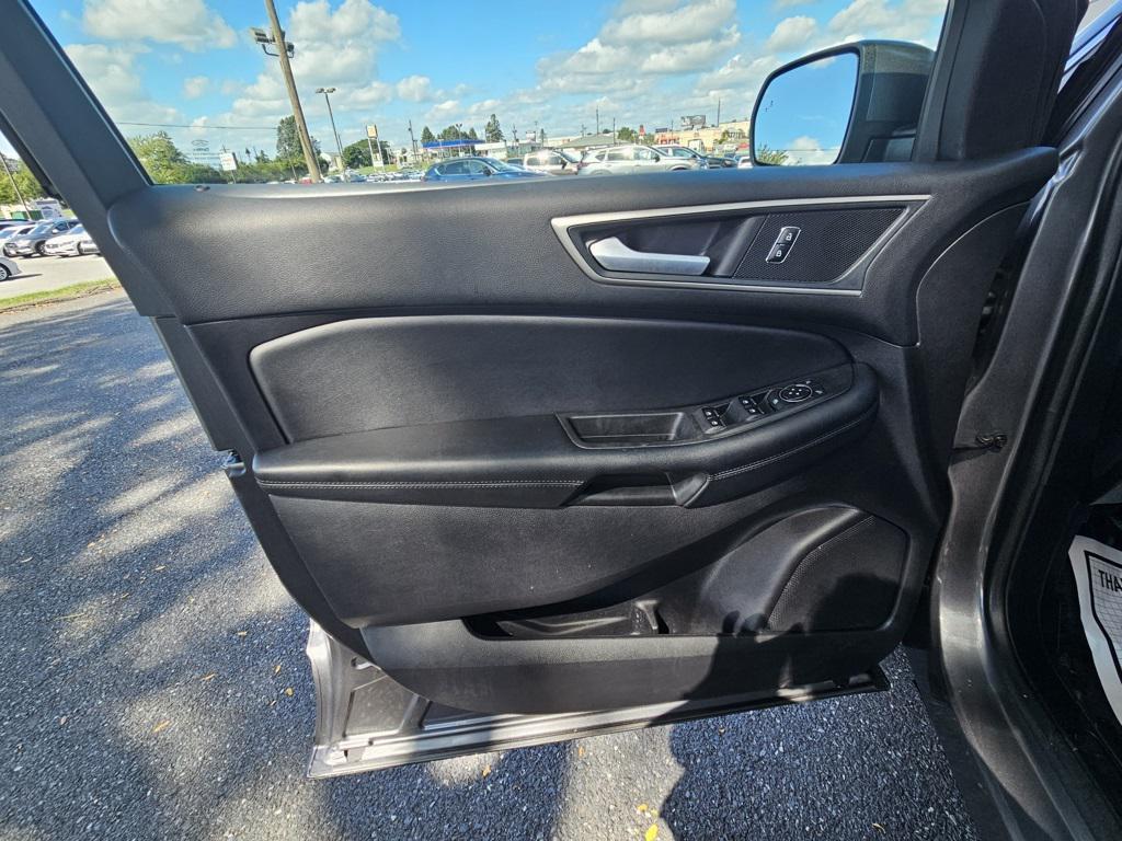 used 2021 Ford Edge car, priced at $17,800