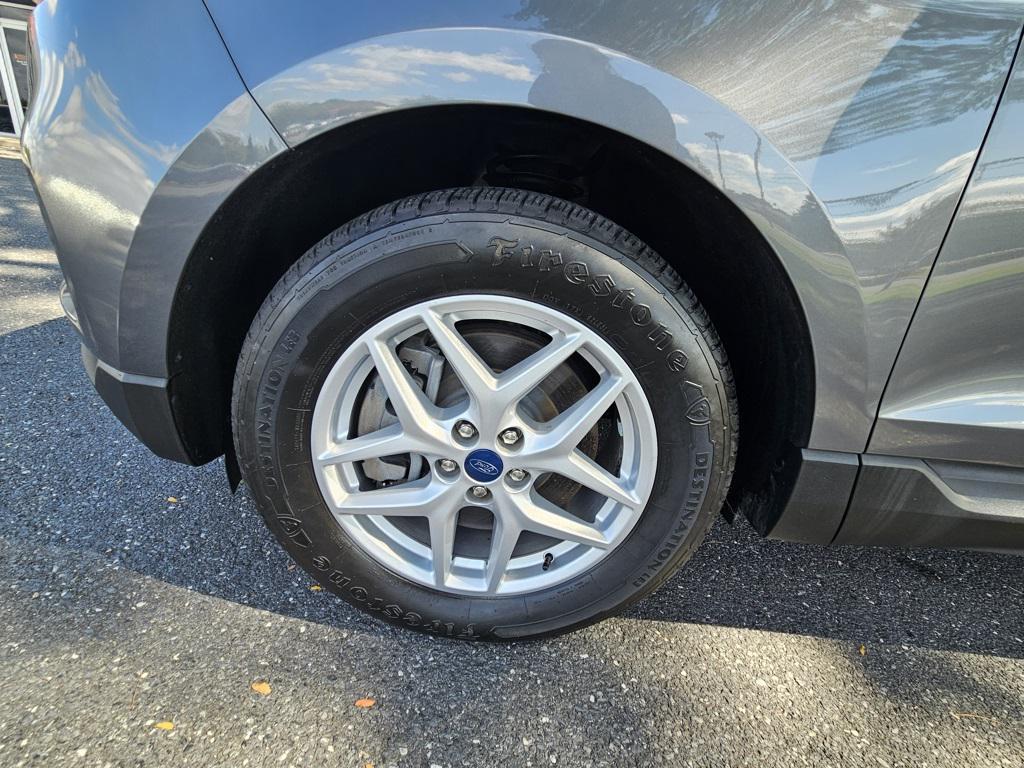 used 2021 Ford Edge car, priced at $17,800