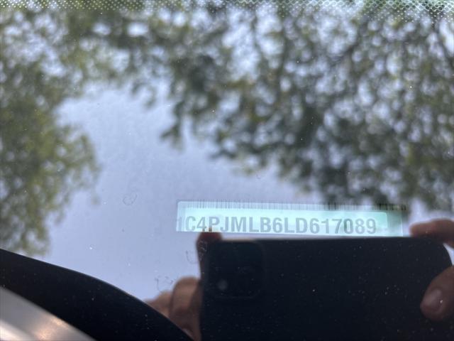 used 2020 Jeep Cherokee car, priced at $19,400