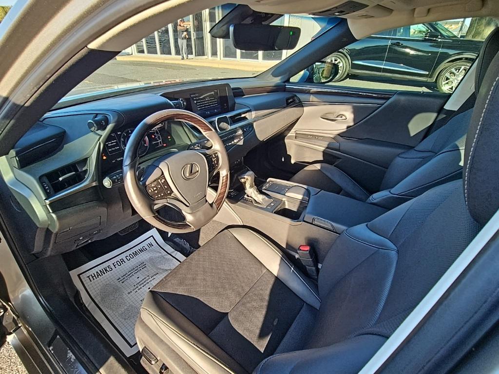 used 2021 Lexus ES 350 car, priced at $27,400
