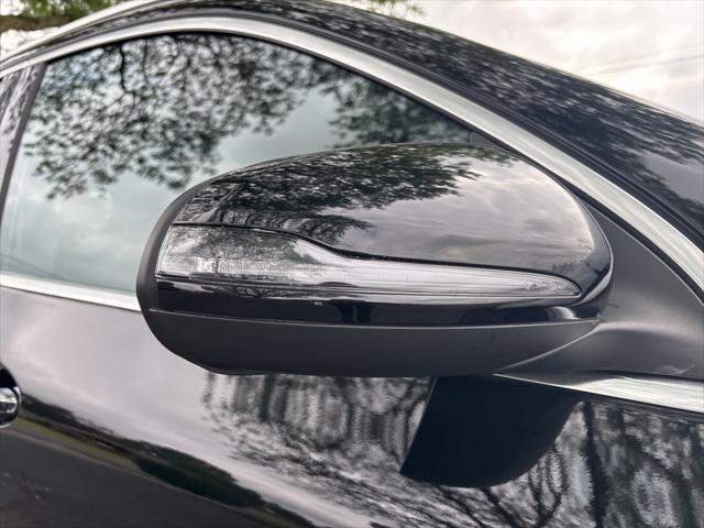 used 2021 Mercedes-Benz GLA 250 car, priced at $27,400