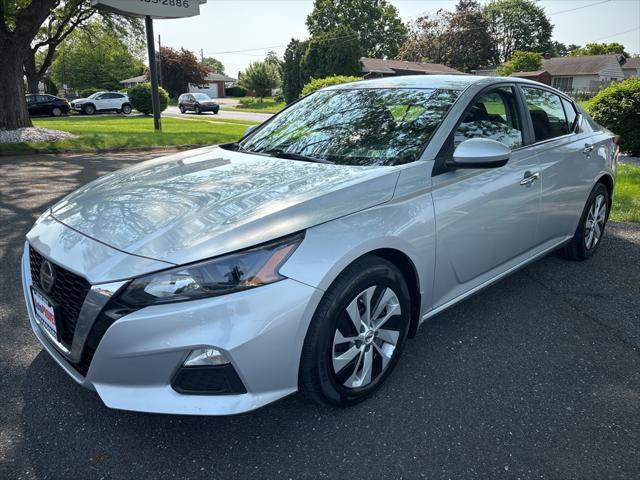 used 2022 Nissan Altima car, priced at $17,200