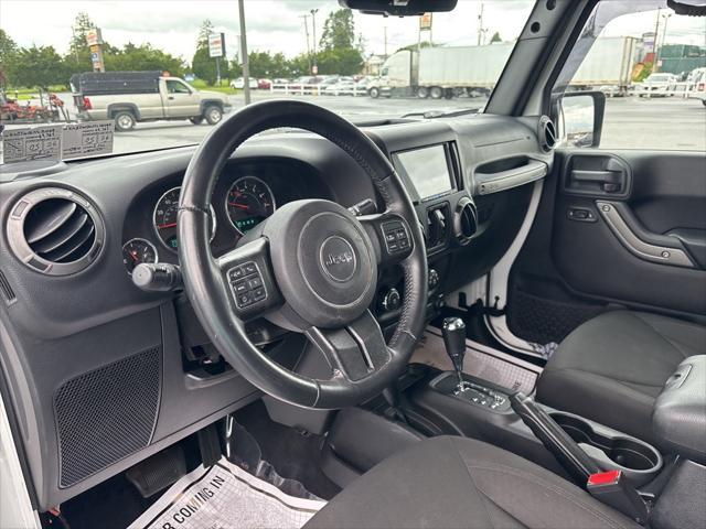 used 2015 Jeep Wrangler Unlimited car, priced at $18,500
