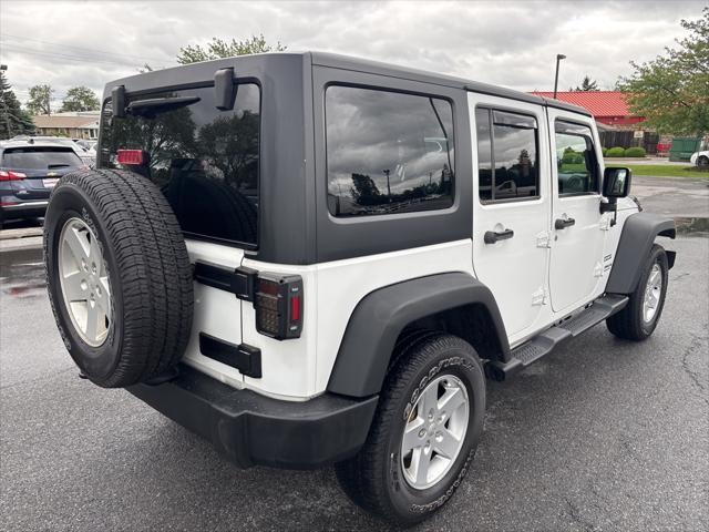 used 2015 Jeep Wrangler Unlimited car, priced at $18,500