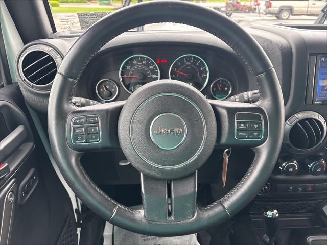 used 2015 Jeep Wrangler Unlimited car, priced at $18,500