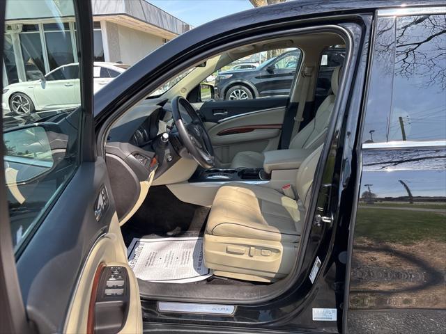 used 2018 Acura MDX car, priced at $19,000