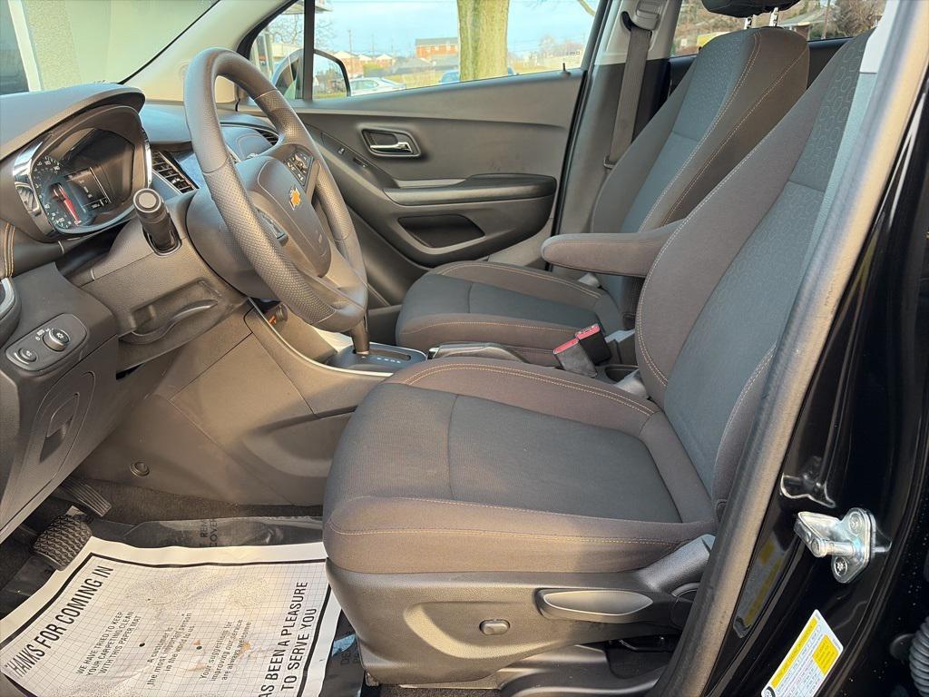 used 2022 Chevrolet Trax car, priced at $15,800