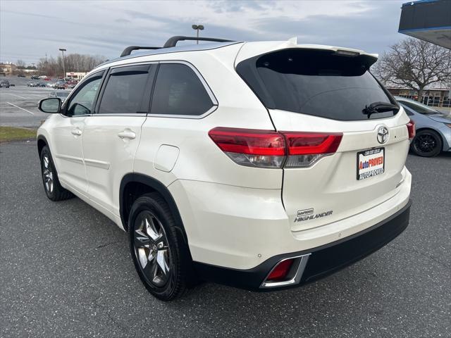 used 2018 Toyota Highlander car, priced at $28,400