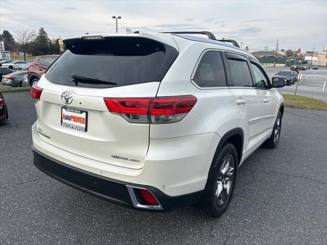 used 2018 Toyota Highlander car, priced at $28,400