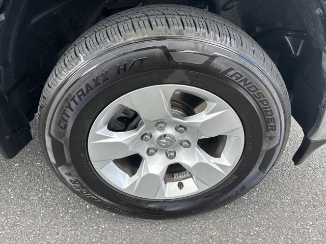 used 2021 Ram 1500 car, priced at $32,600