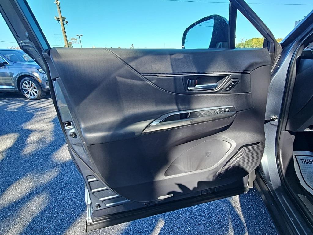 used 2021 Toyota Venza car, priced at $25,800