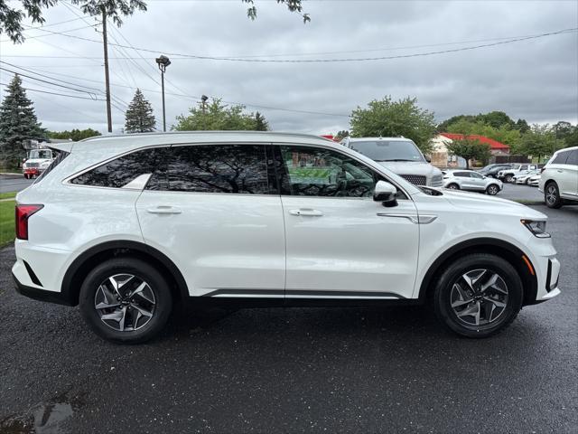 used 2022 Kia Sorento Hybrid car, priced at $23,800