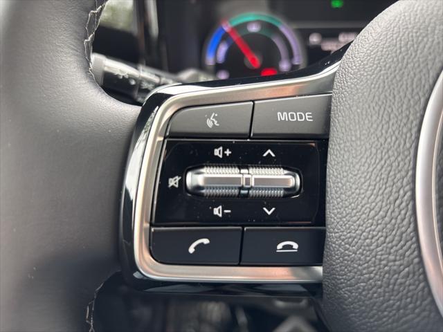 used 2022 Kia Sorento Hybrid car, priced at $23,800
