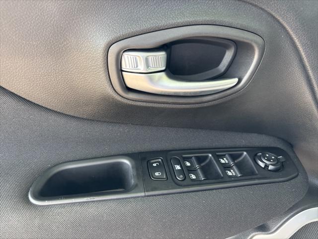 used 2020 Jeep Renegade car, priced at $19,200