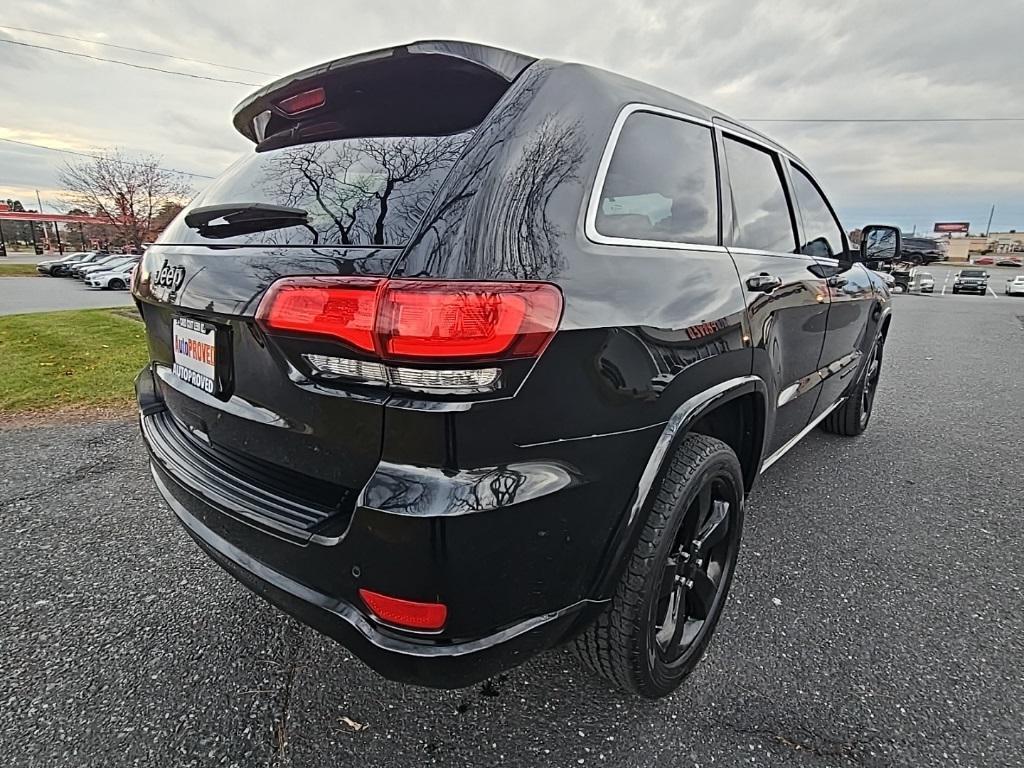 used 2015 Jeep Grand Cherokee car, priced at $11,500