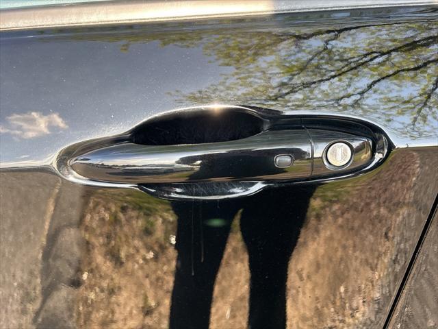 used 2019 Jeep Compass car, priced at $15,200