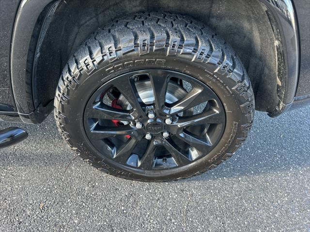 used 2019 Jeep Grand Cherokee car, priced at $20,200