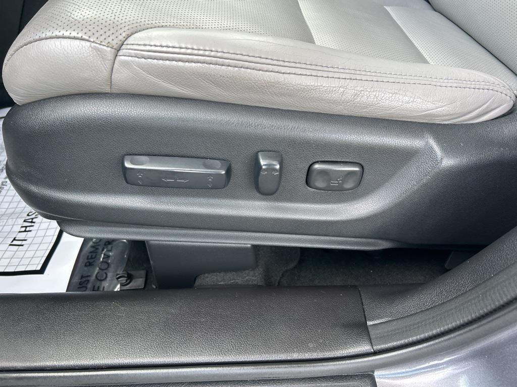 used 2016 Honda CR-V car, priced at $19,400