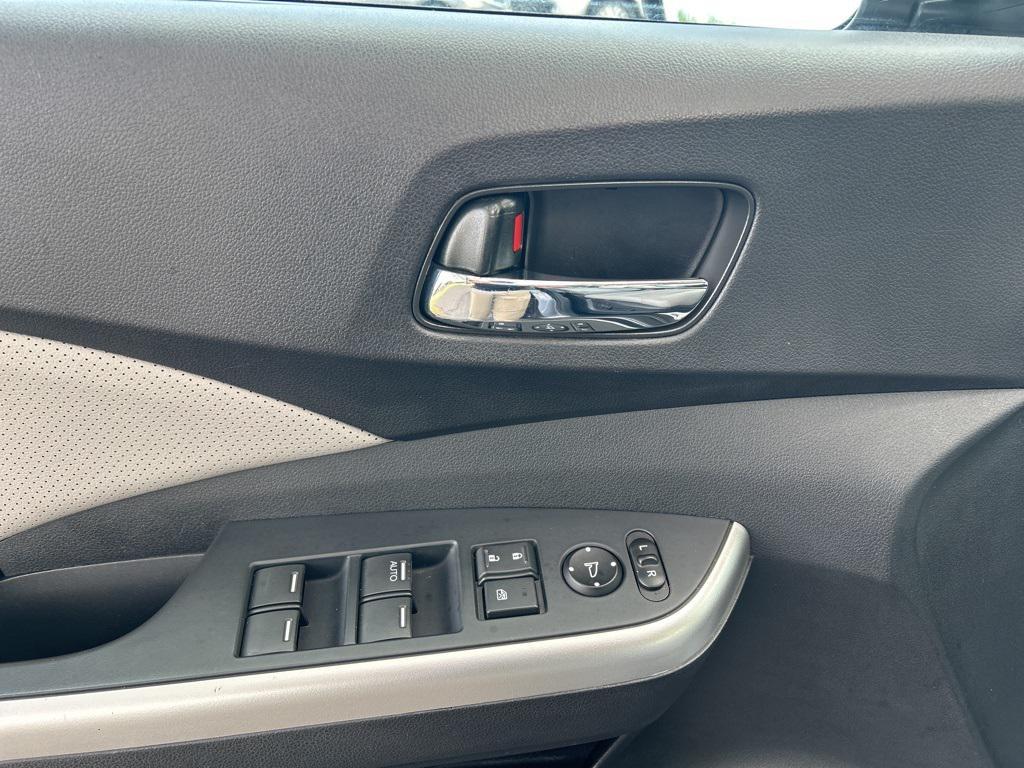 used 2016 Honda CR-V car, priced at $19,400