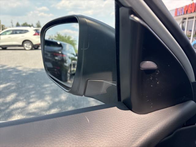 used 2022 Nissan Rogue Sport car, priced at $20,400