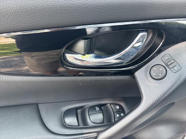 used 2022 Nissan Rogue Sport car, priced at $20,400