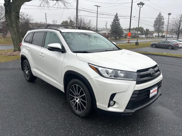 used 2018 Toyota Highlander car, priced at $25,500