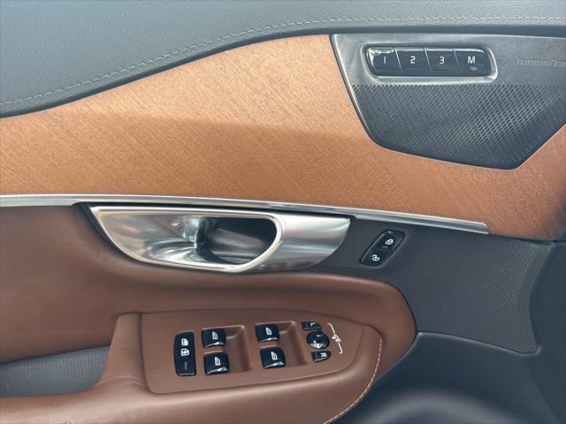 used 2019 Volvo XC90 car, priced at $26,500