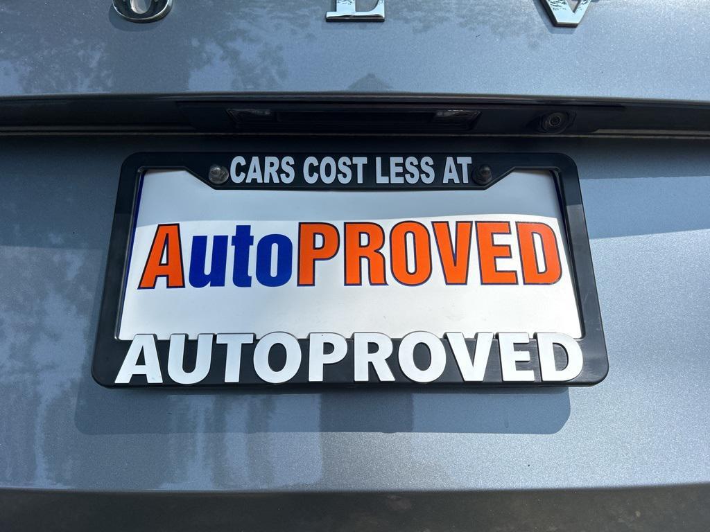 used 2020 Volvo XC90 car, priced at $25,600