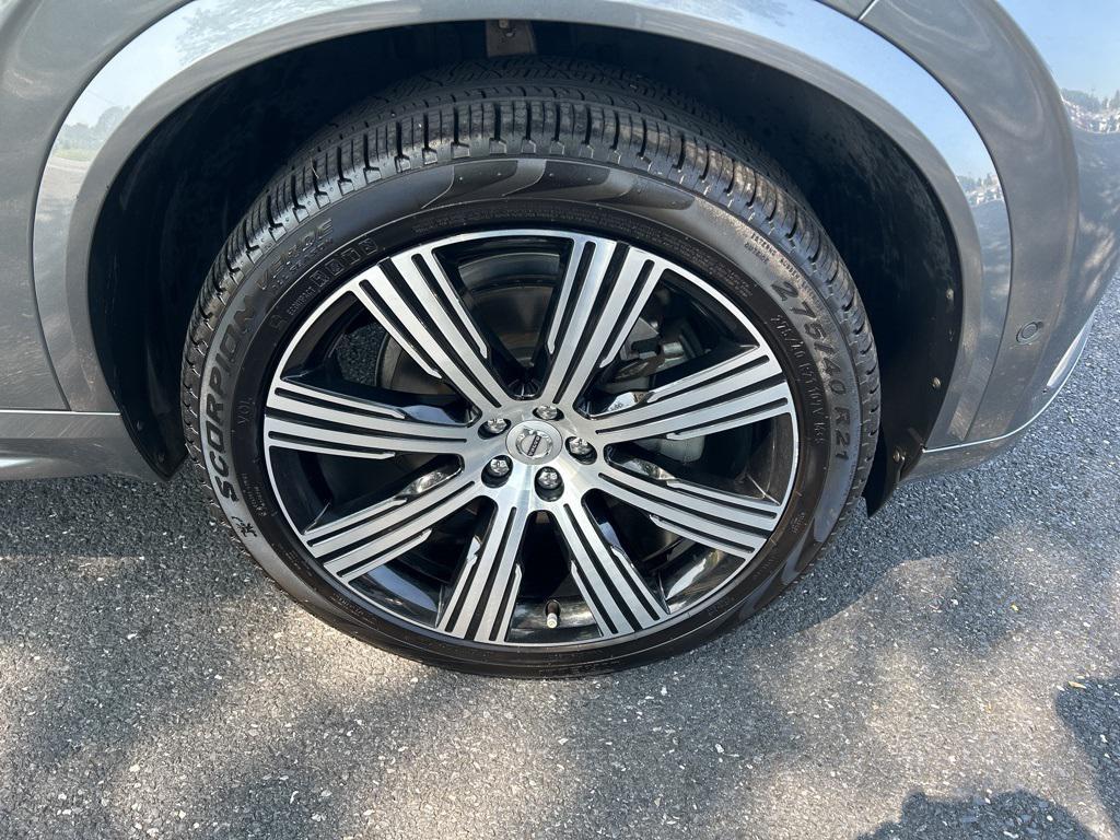 used 2020 Volvo XC90 car, priced at $25,600