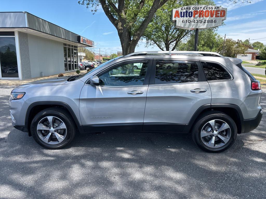 used 2019 Jeep Cherokee car, priced at $18,000