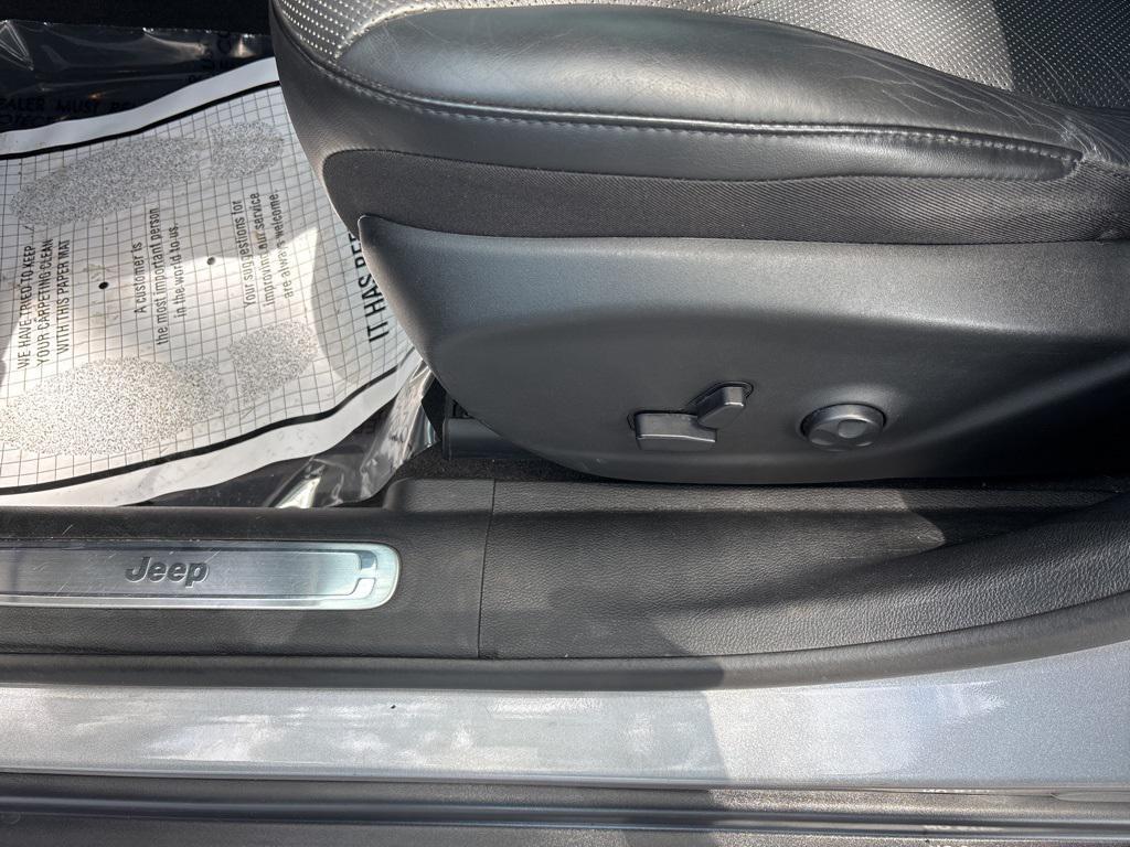 used 2019 Jeep Cherokee car, priced at $18,000