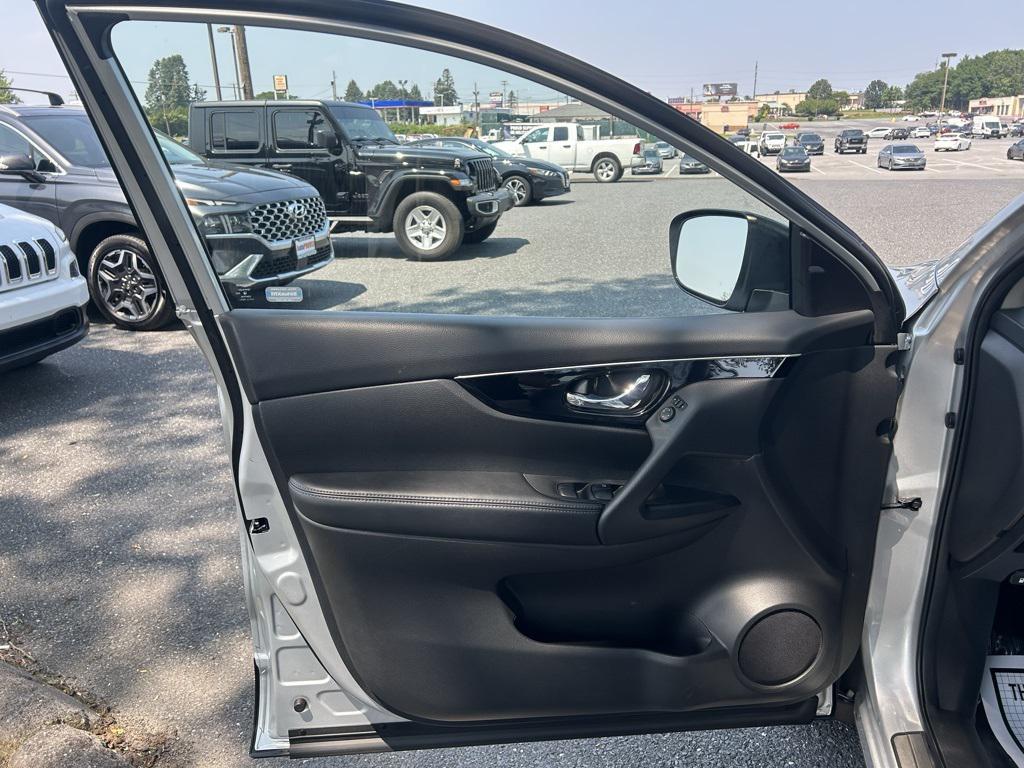 used 2017 Nissan Rogue Sport car, priced at $14,600