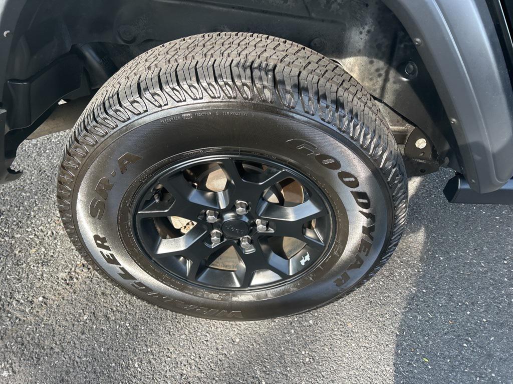 used 2020 Jeep Wrangler Unlimited car, priced at $23,400