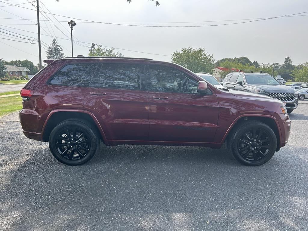 used 2018 Jeep Grand Cherokee car, priced at $19,200