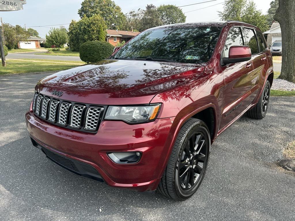 used 2018 Jeep Grand Cherokee car, priced at $19,200