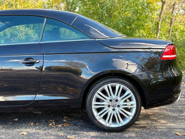 used 2013 Volkswagen Eos car, priced at $9,980