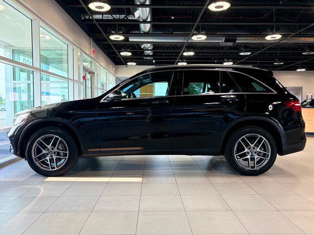 used 2019 Mercedes-Benz GLC 300 car