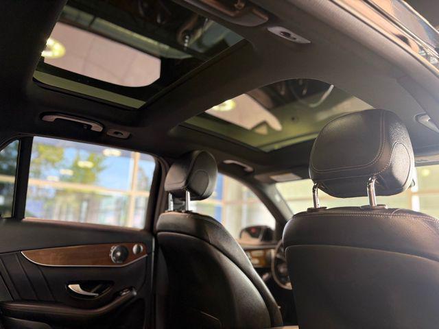 used 2019 Mercedes-Benz GLC 300 car