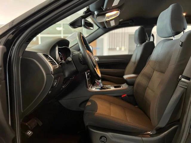 used 2020 Jeep Grand Cherokee car, priced at $17,980