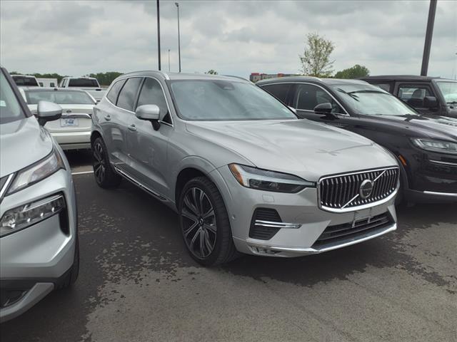 used 2023 Volvo XC60 car, priced at $39,987