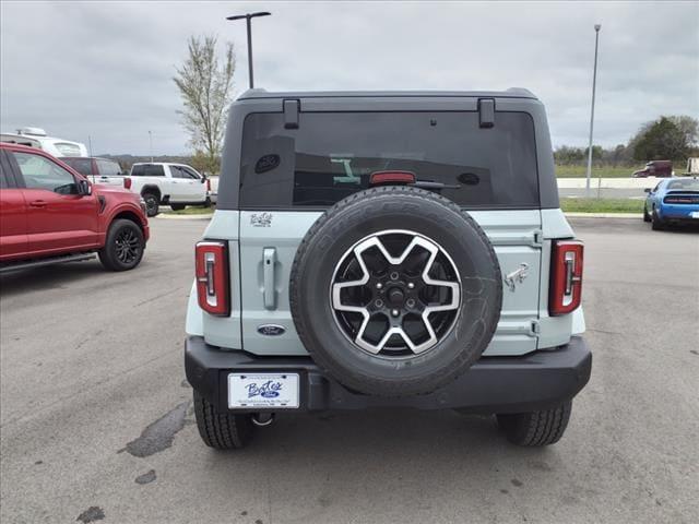 new 2024 Ford Bronco car, priced at $52,411