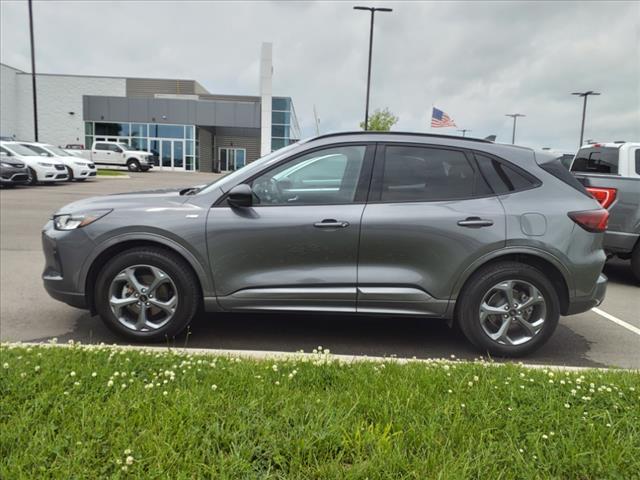 used 2023 Ford Escape car, priced at $26,987