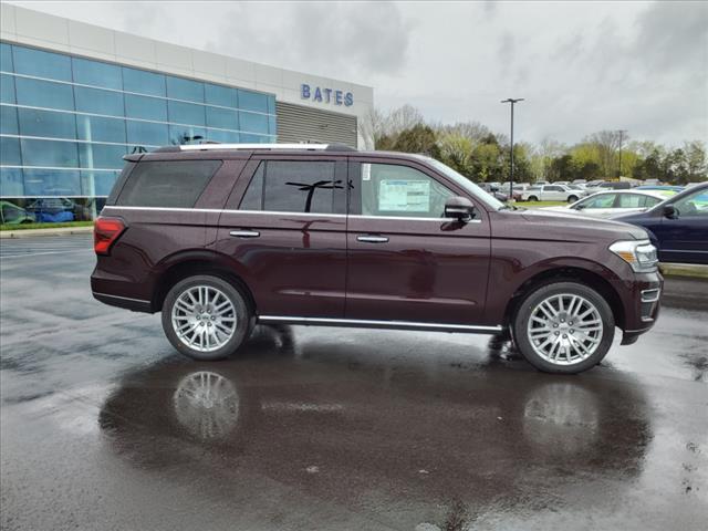 new 2024 Ford Expedition car, priced at $71,401