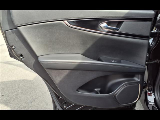 used 2022 Lincoln Nautilus car, priced at $33,487