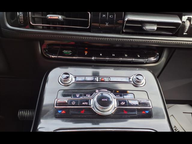 used 2022 Lincoln Nautilus car, priced at $33,487